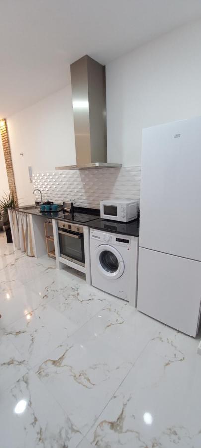 Confort Apartamento 2 Dormitorios กอร์โดบา ภายนอก รูปภาพ