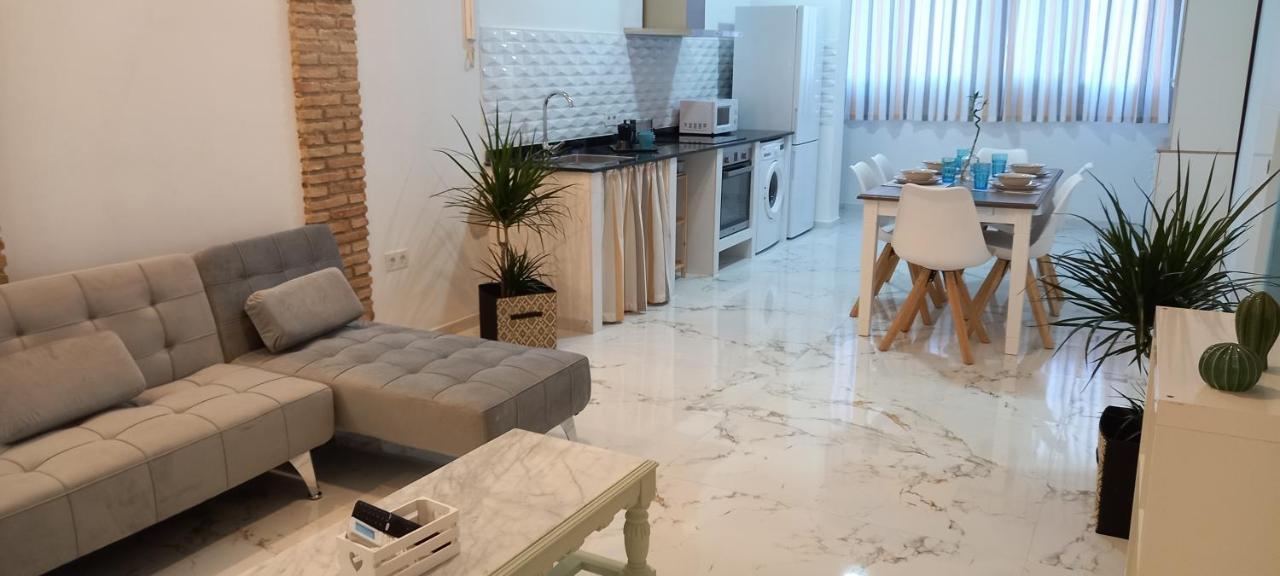 Confort Apartamento 2 Dormitorios กอร์โดบา ภายนอก รูปภาพ