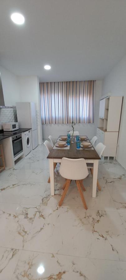 Confort Apartamento 2 Dormitorios กอร์โดบา ภายนอก รูปภาพ
