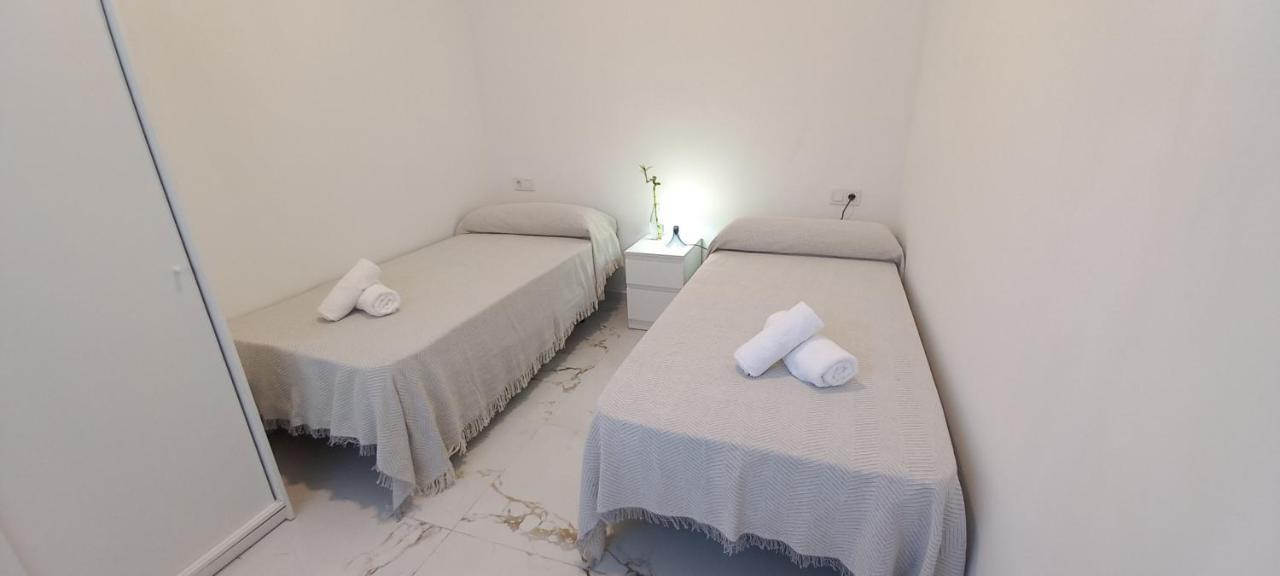Confort Apartamento 2 Dormitorios กอร์โดบา ภายนอก รูปภาพ
