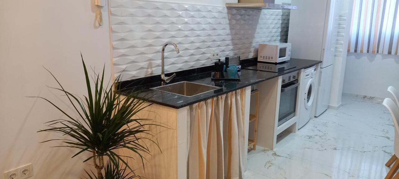 Confort Apartamento 2 Dormitorios กอร์โดบา ภายนอก รูปภาพ