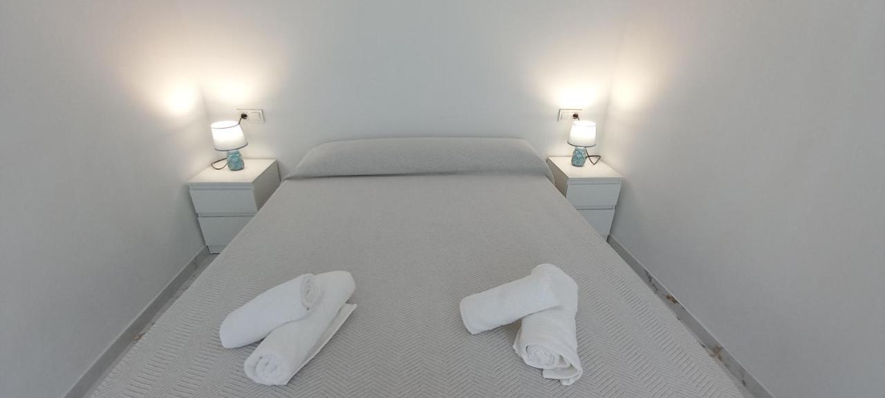 Confort Apartamento 2 Dormitorios กอร์โดบา ภายนอก รูปภาพ