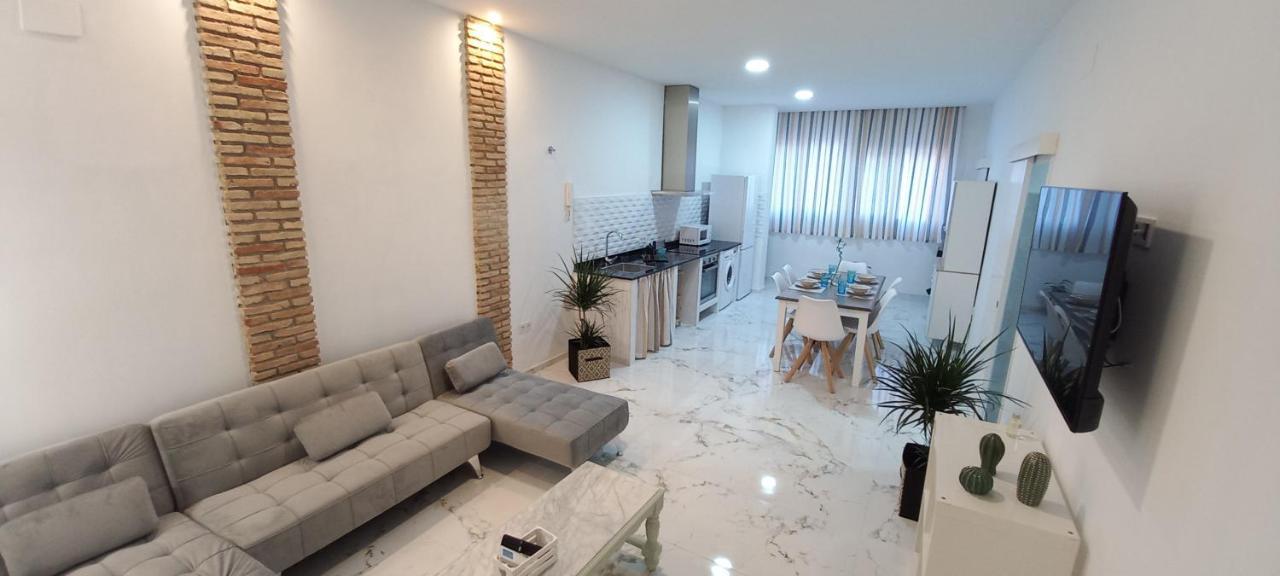 Confort Apartamento 2 Dormitorios กอร์โดบา ภายนอก รูปภาพ
